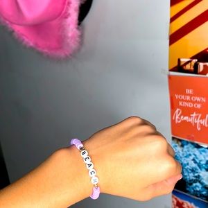 Super cute bracelet!